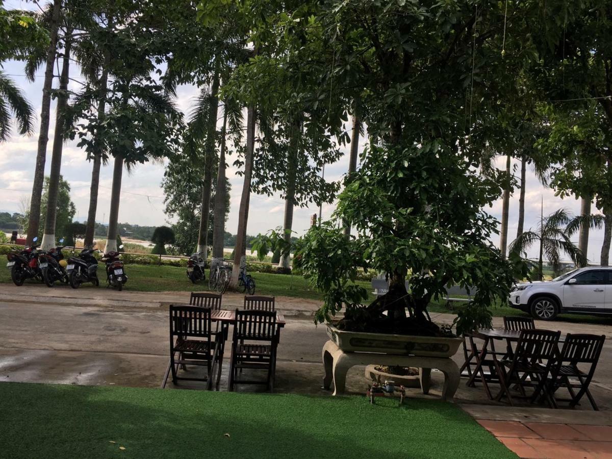 Hana Riverside Villa Quảng Ngãi Exteriör bild